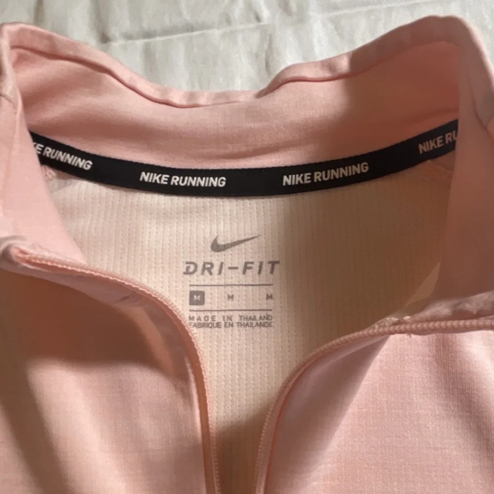 Nike Dri-FIT 1/4 Zip Moisture Wicking Pink Women's Running Pullover Top Size M